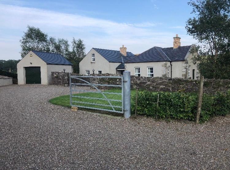 Villa Grannan School, Trillick, Fermanagh And Omagh, Tyrone Extérieur photo